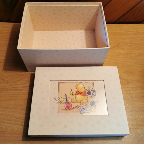 Winnie The Pooh Box - Picture 3 of 4